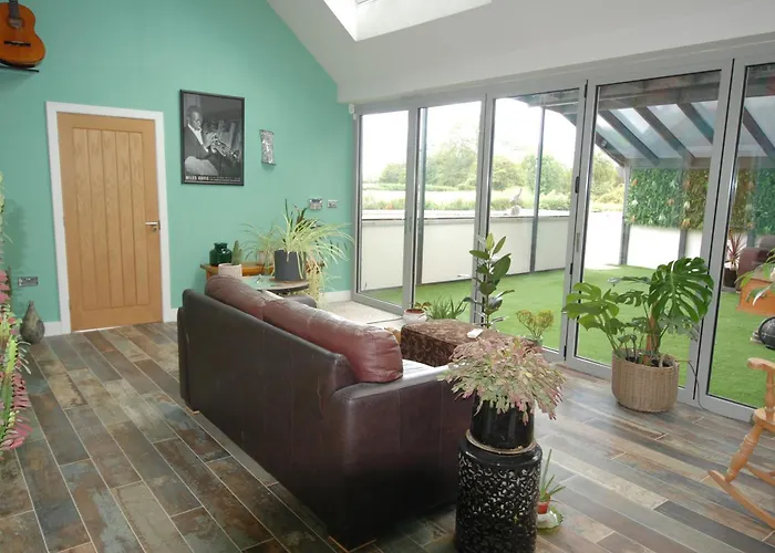 Maple Gardens Church Fenton