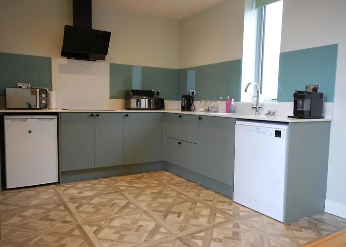 Maple Gardens Church Fenton