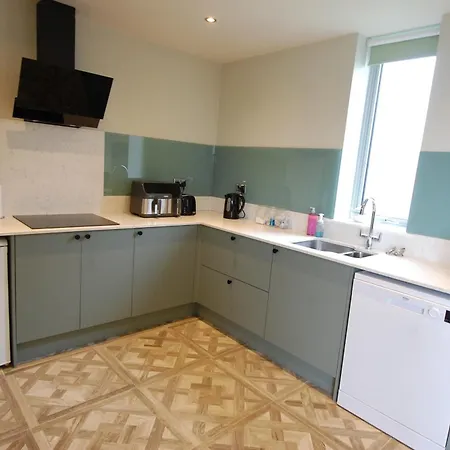 Bright Modern